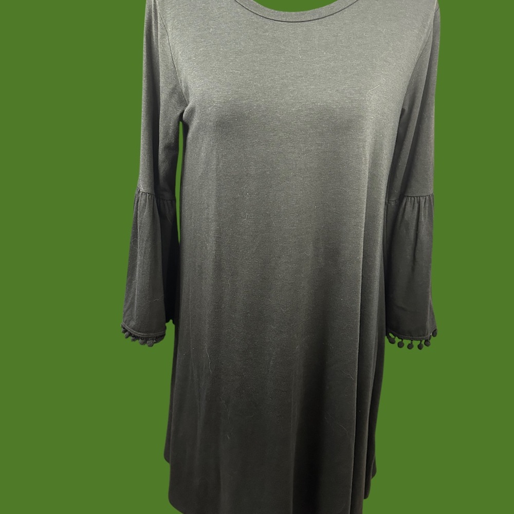 Johnny Was Green Tunic Dress with 3/4 Sleeves and Ruffled Style
